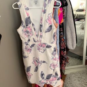 TOBI floral deep V dress